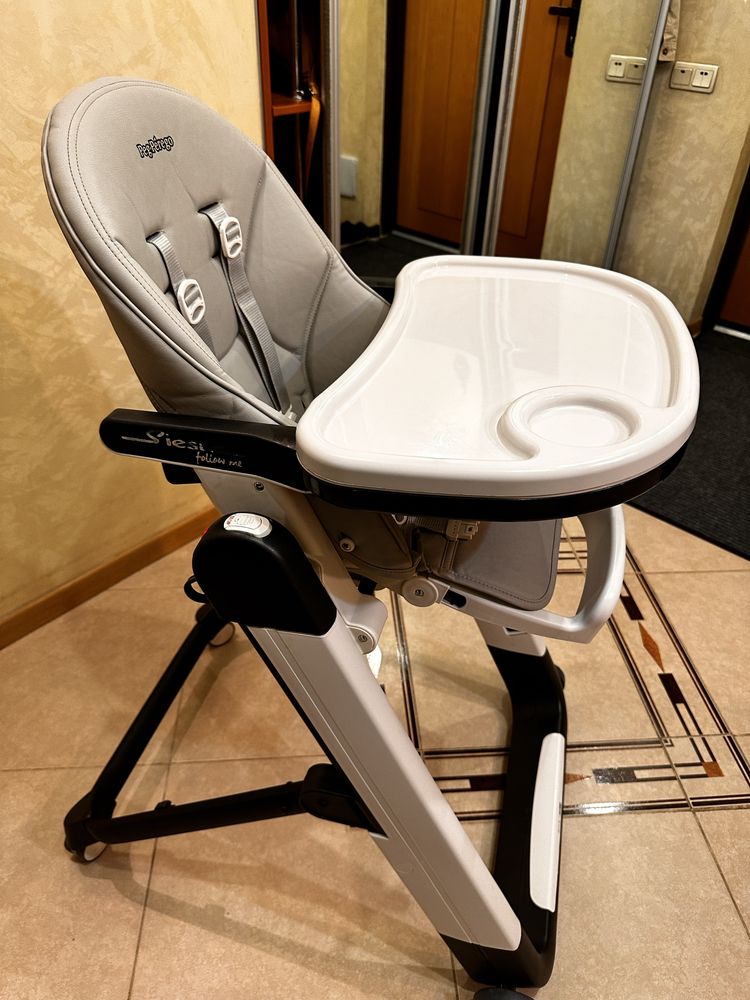Стульчик для кормления Peg-Perego Siesta Follow Me