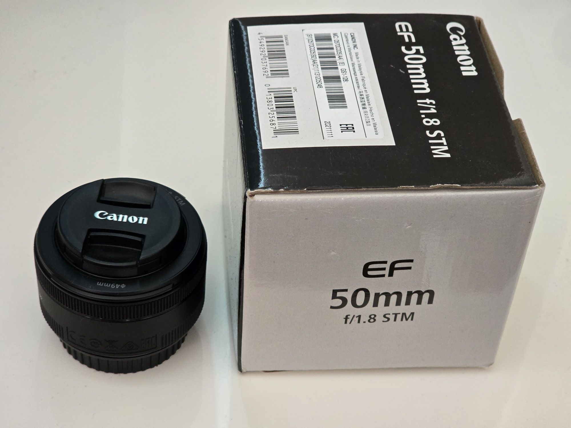 Обектив Canon EF 50mm f/1.8 STM