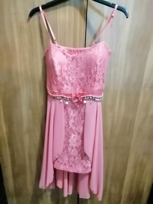 Vând rochie de seară purtată doar o singură dată!