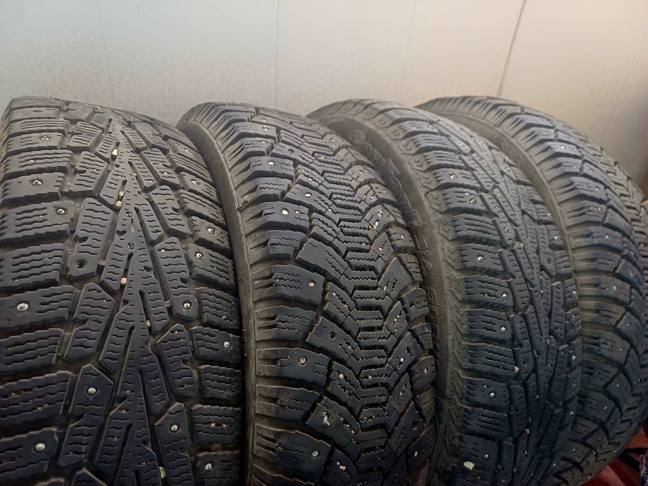 Автошины зимние б/у