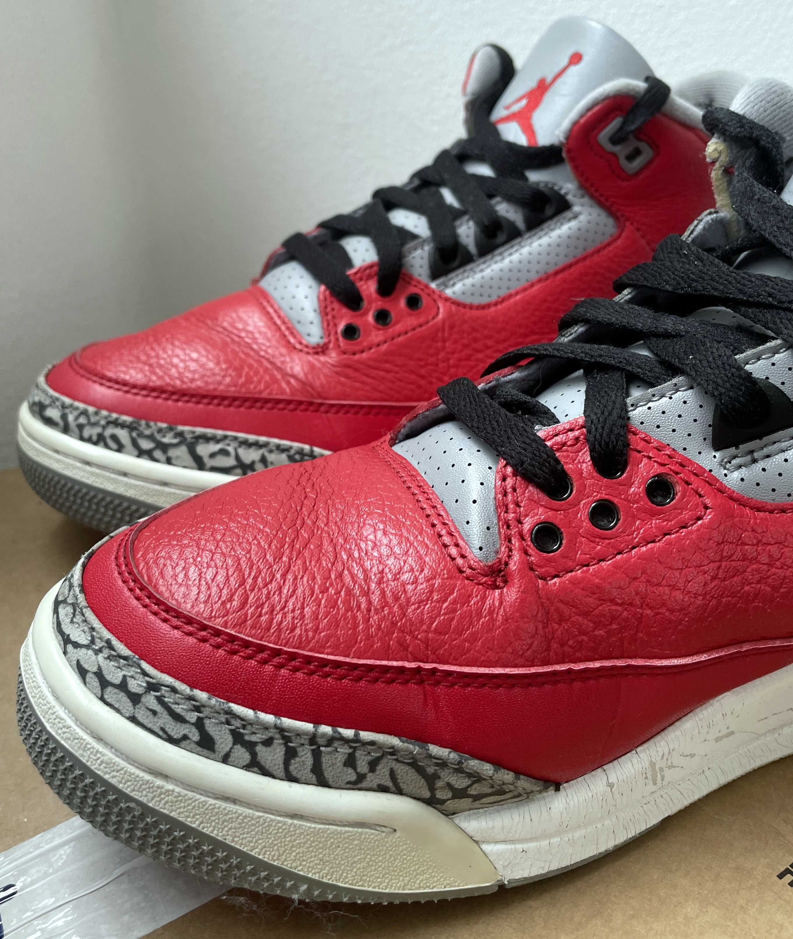 Jordan 3 Retro SE Unite Fire Red