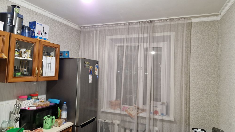 Продам 4 комн квартиру