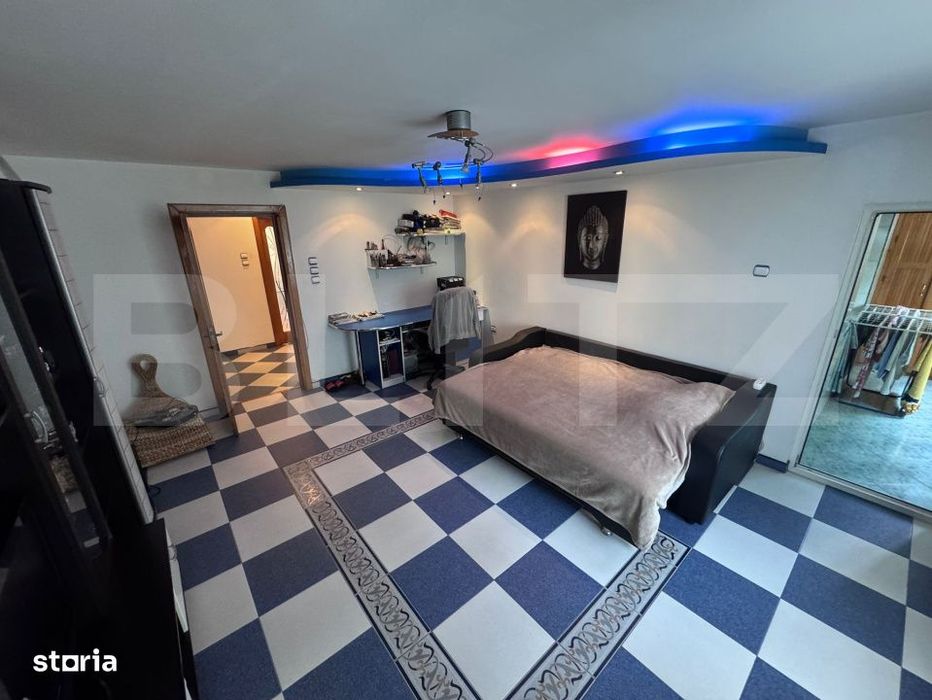 Apartament de vanzare, cu 3 camere, 73 mp, zona Calea Bucuresti