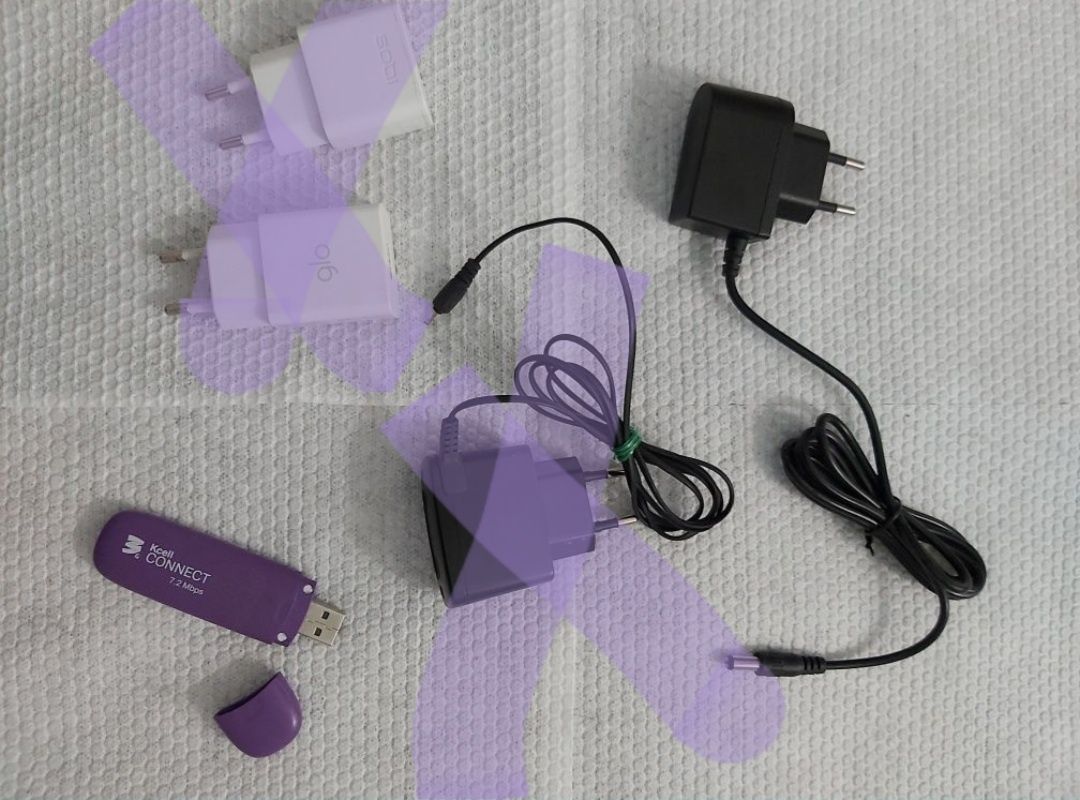 продам зарядки, модемы,клавиатура,gps навигатор