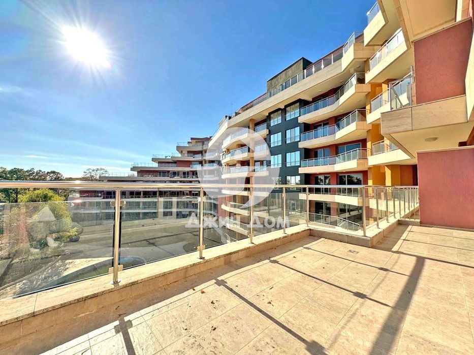 Продава се Двустаен апартамент в к.к. Слънчев бряг - 99 кв.м за 798 €/кв.м - Снимка #4