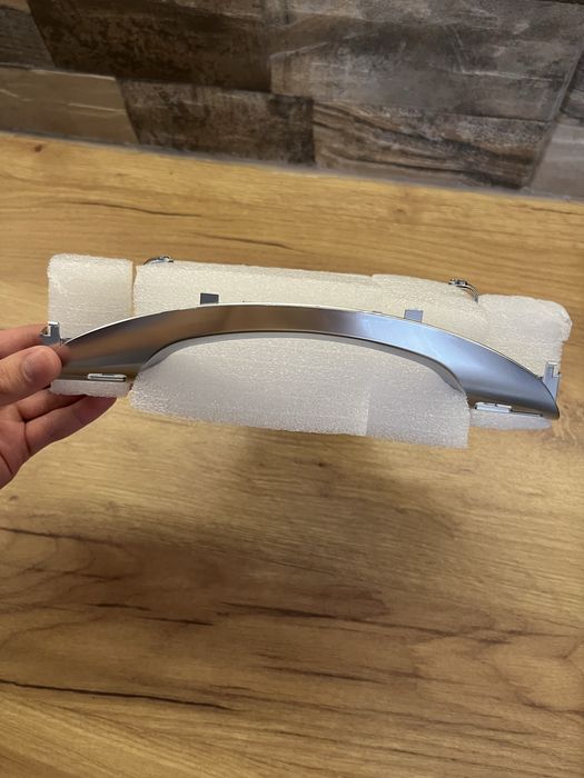 Бленда Капачка Волан Mercedes C W204 E CLA CLS Мерцедес Ц Е