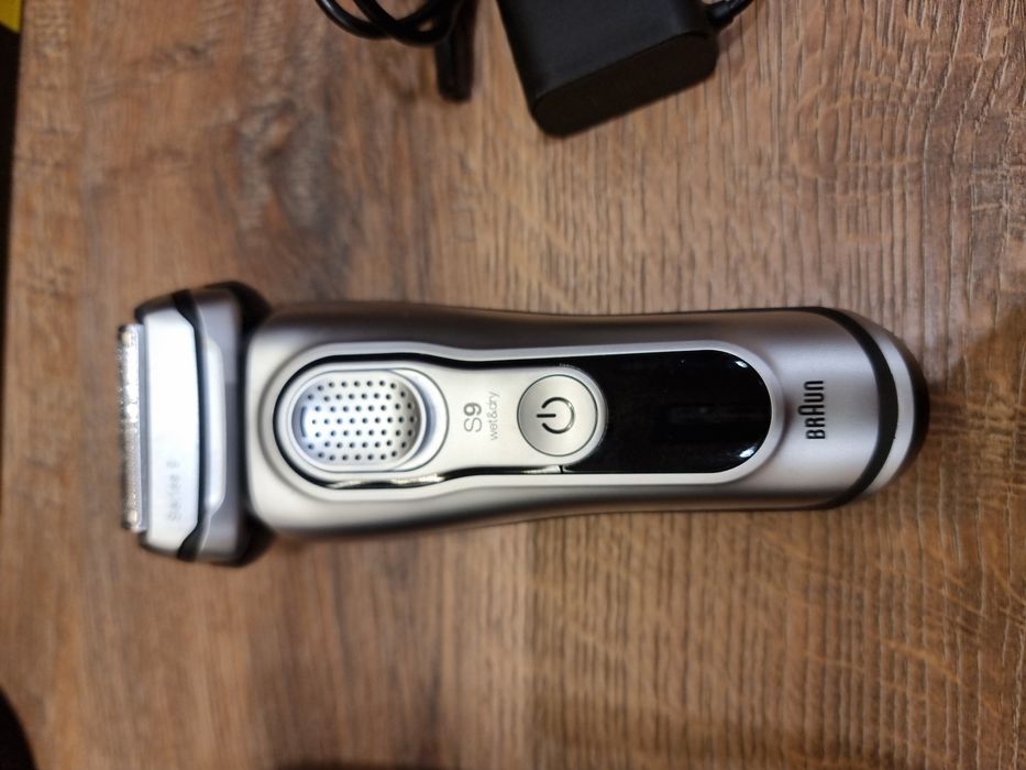 Самобръсначка електрическа Braun Series 9