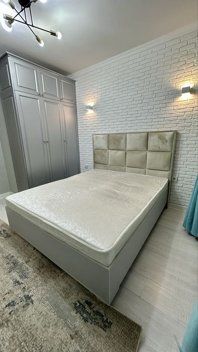 Кровать матрасымен сатылады. 2 адамдық