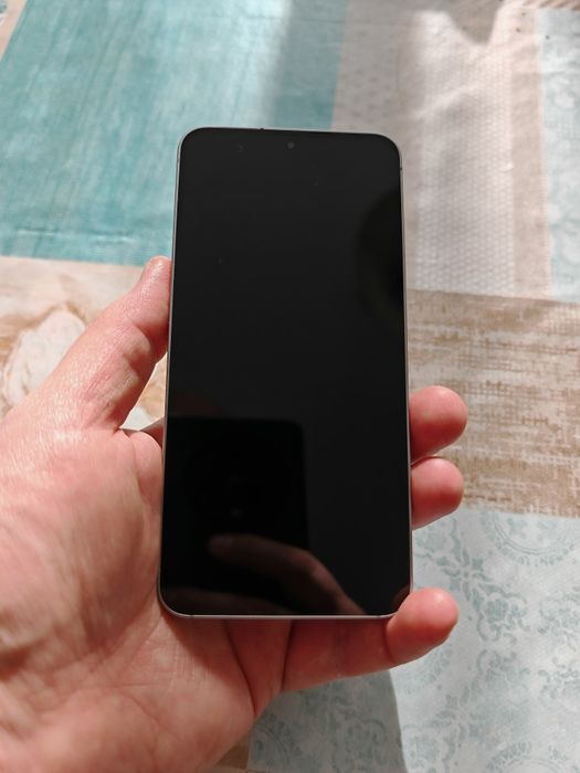 Vand Samsung Galaxy S25 Silver,  512gb