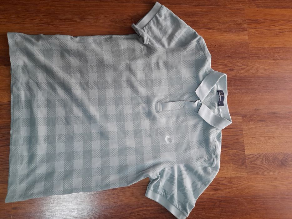 Fred perry мъжки тениска и къси панталонки S- M размер.