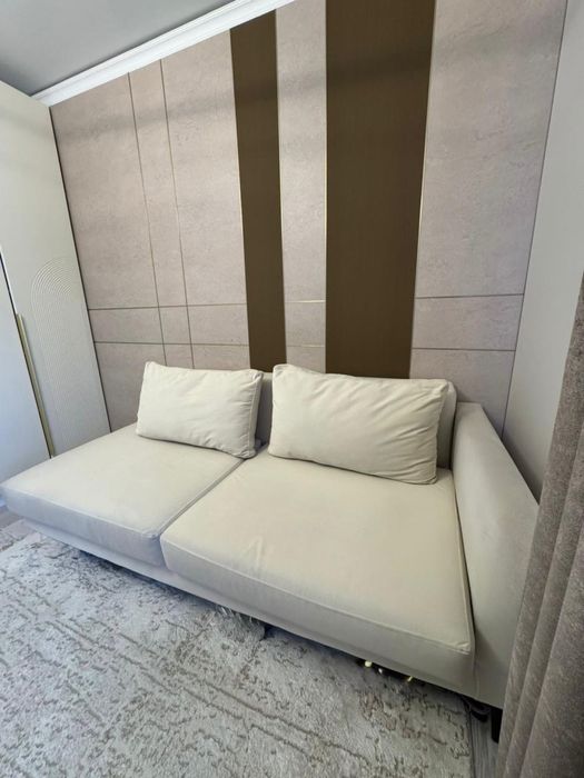 Диван в хорошем состоянии