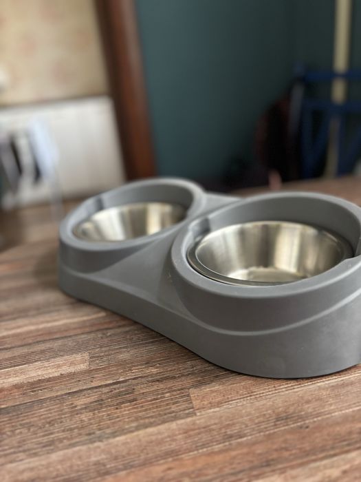 Двойная миска 250 мл для кошек и собак