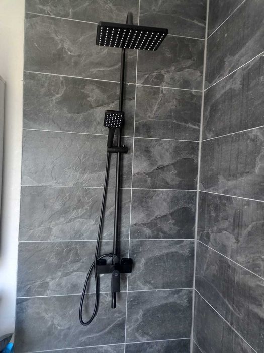 Instalator non stop!Execut lucrari de interventii avari sanitare.