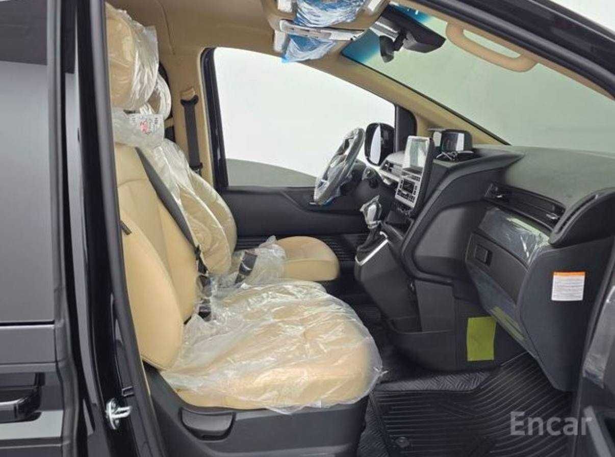 Hyundai Staria HEV 1.6 Tourer Janubiy Koreyadan