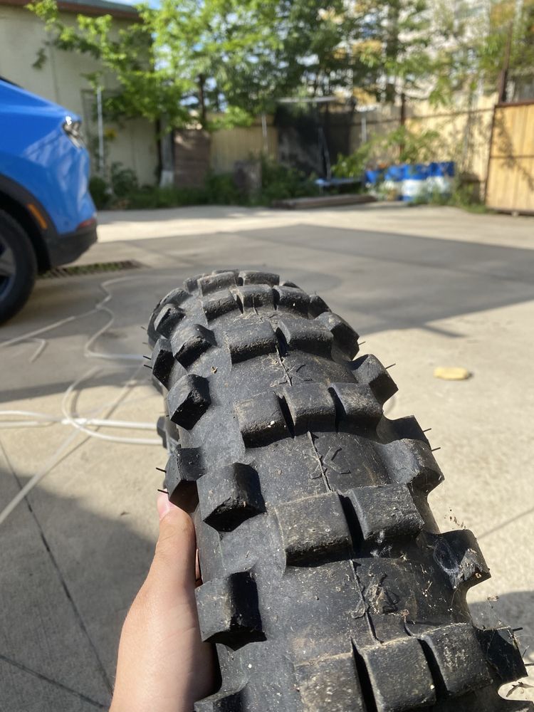Кросова гума xGrip