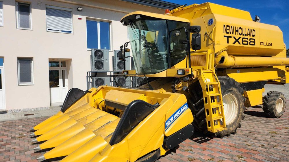 Combina New Holland TX68