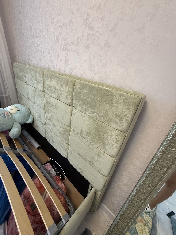 Продаю кровать Любимый дом ( россия )