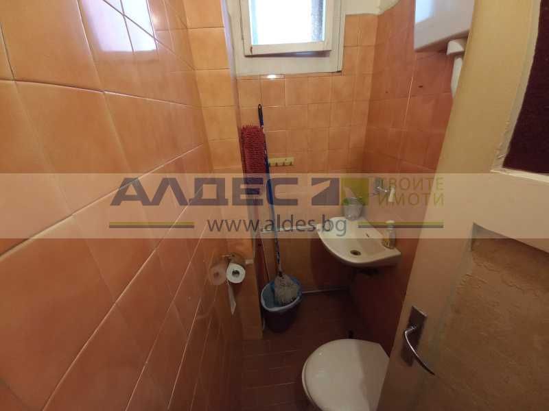 Продава се Четиристаен апартамент в София, Център - 110 кв.м за 3591 €/кв.м - Снимка #13