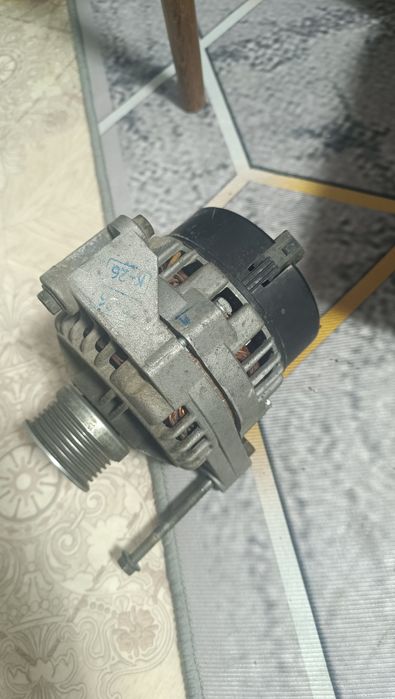 Продам генератор приора люкс