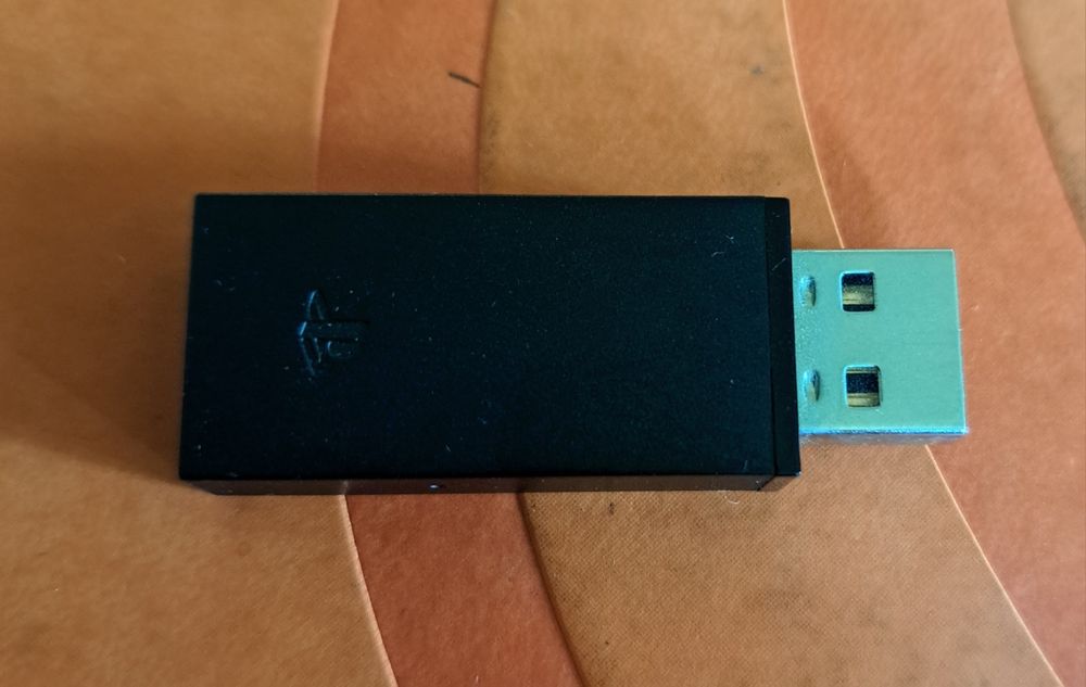 PlayStation Wireless USB CECHYA-0082