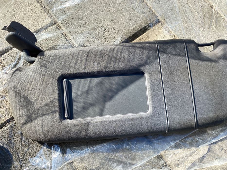 Продавам сенници за Audi A3 8L сиви