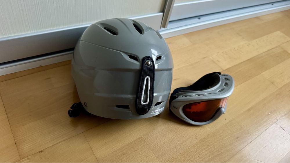 Casca ski snowboard Giro 49 52 cm reglabila cu ochelari copii juniori