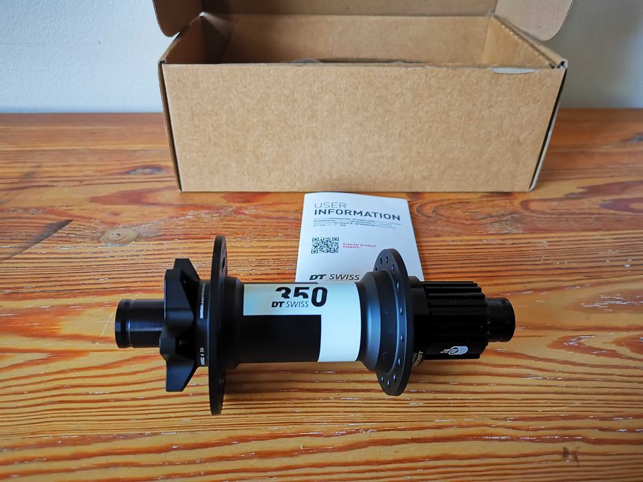 Butuc spate DT SWISS 350 NOU IN CUTIE