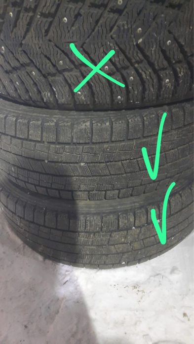 Почти новый Шина 2 штук 215/60/17 Липучка