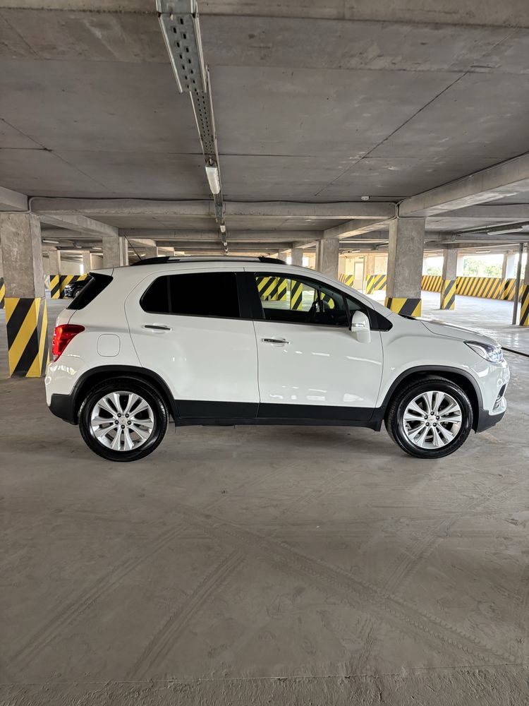 Trekker 1 Primer full