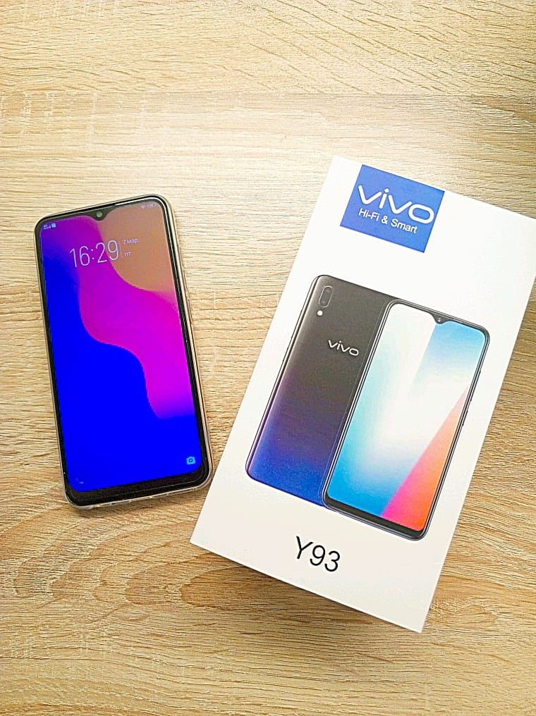 Продам Смартфон новый