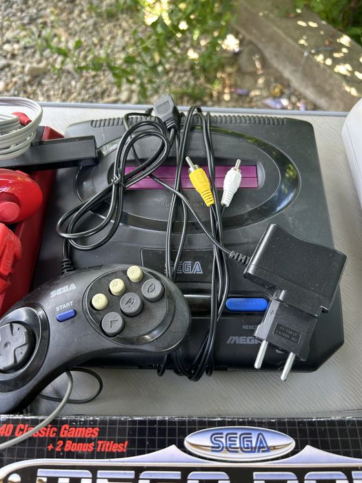 Sega mega drive , nintado wii si ds super nintendo