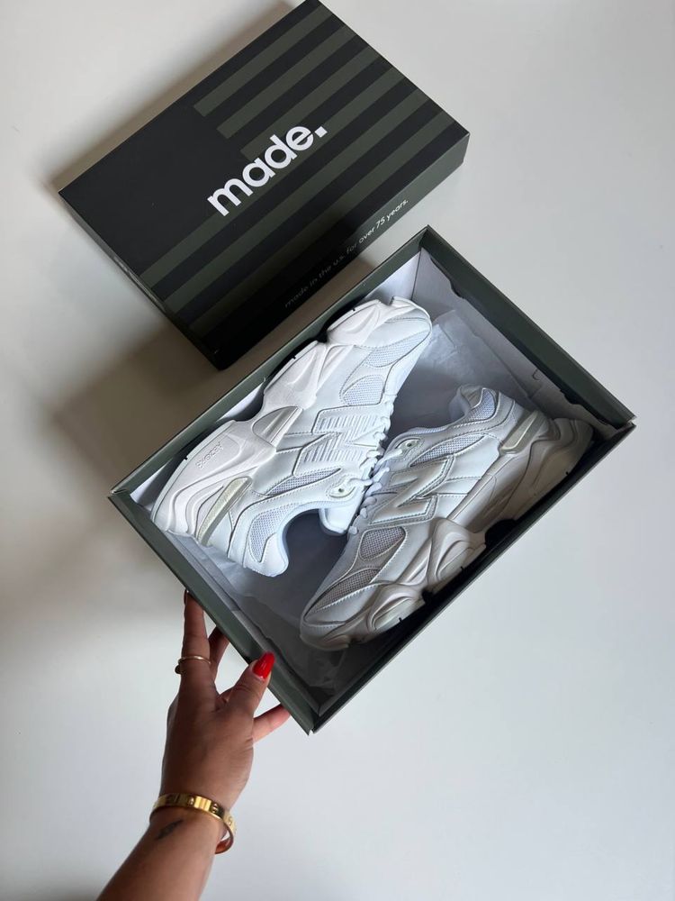 New Balance 9060 “Triple white”