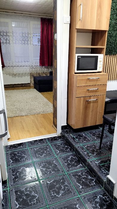 Garsoniere  de inchiriat  rogerius