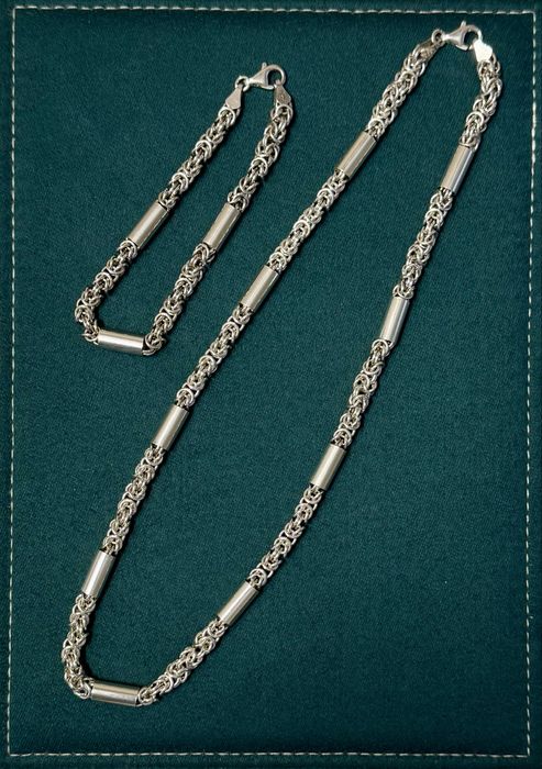 Сребърен комплект