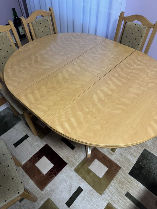 Кухненска маса+6 броя столове