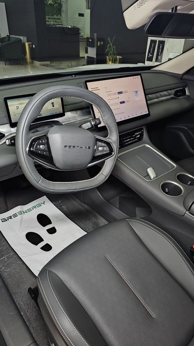 FORTHING S7 REEV

> Yili : 2025
> Elektroquvvatda : 235 km 
> Batareya