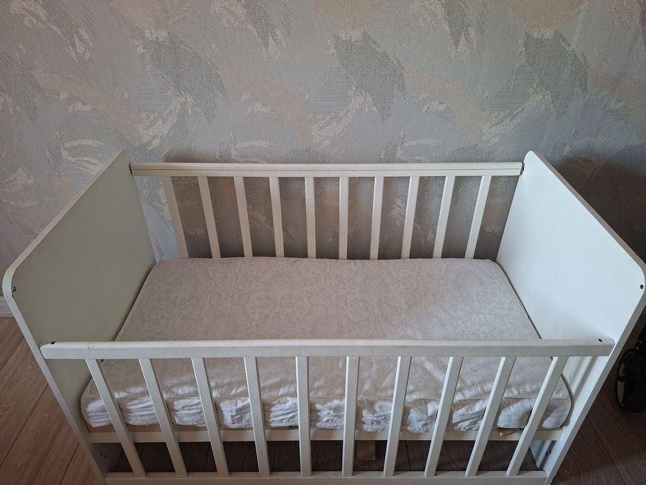 Продам манеж и коляску