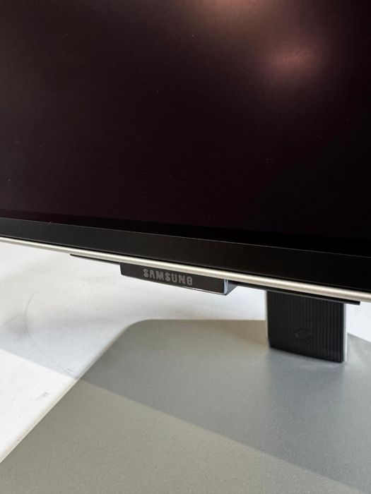 Monitor Samsung OLED 32