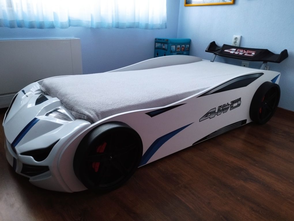 Детска стая Cilek champion racer легло кола, бюро, бензиноколонк скрин