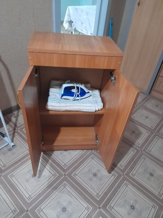 Тумба - гладильная