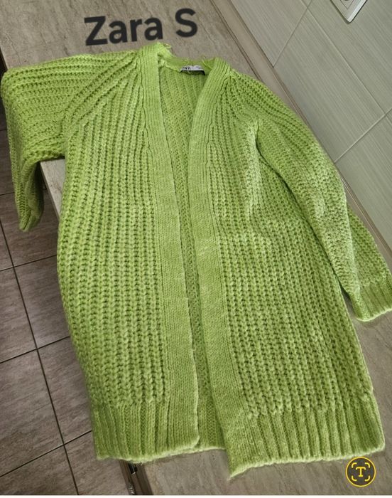 Лот вълнени жилетки/ Пуловер Stradivarius