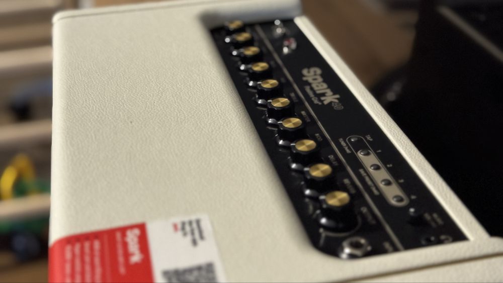 Amplificator Spark 40 Pearl Edition