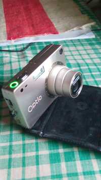 Camera compact Digitala Pentax Optio S4 Card 12 gb blit incorporat.