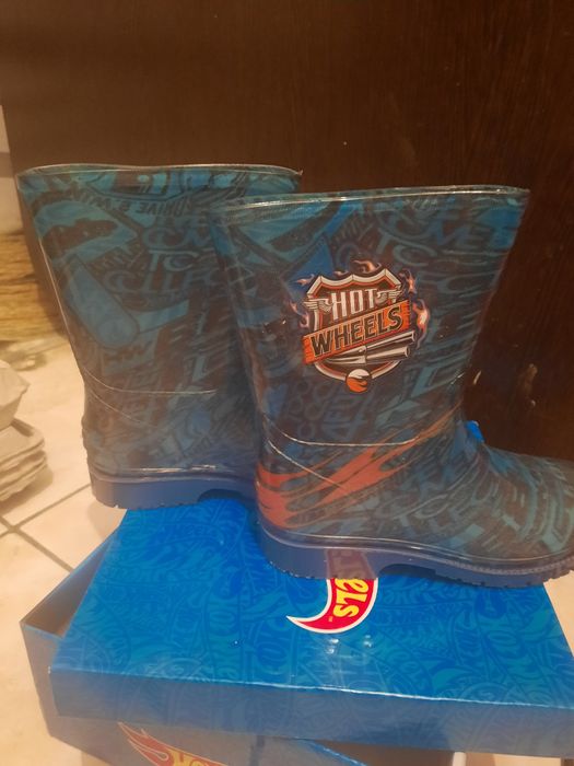 Резиновые сапоги для мальчика