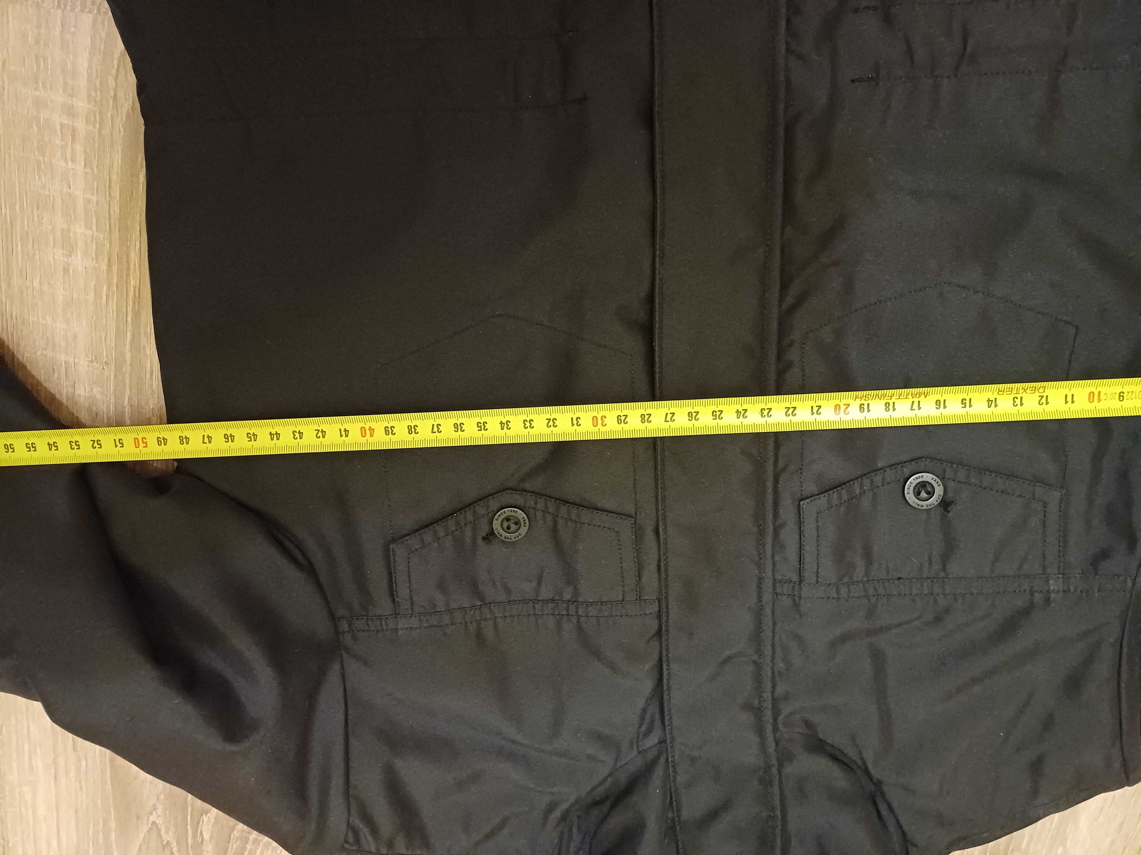 Parka Vans neagra