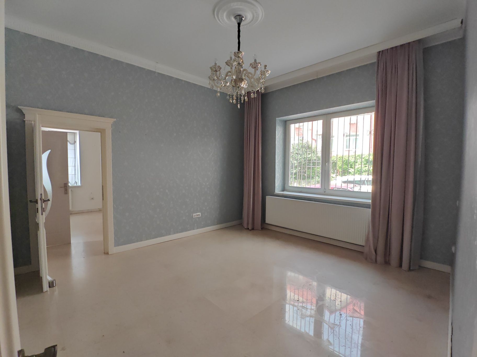 Închiriez spațiu comercial centru fundație păcurari 140 m2