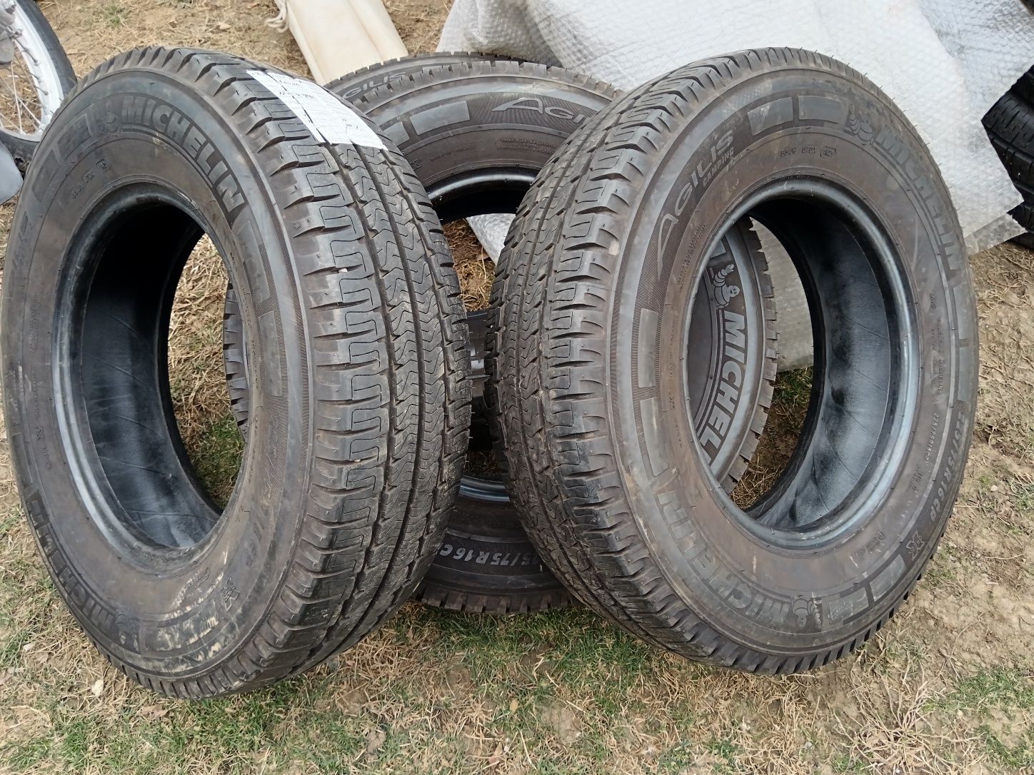 4 броя 225/75/16CP 116Q Michelin