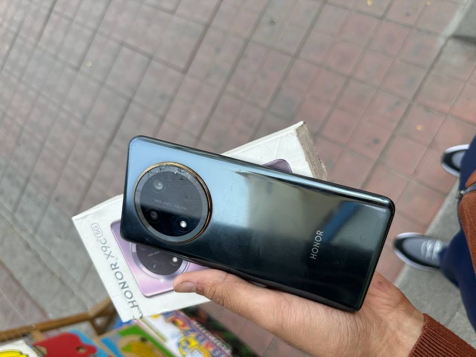 Honor X9C 12/256GB sirochni sotiladi