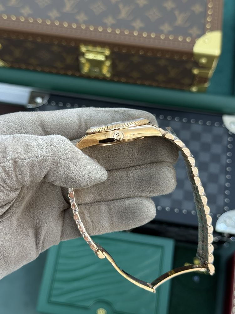 Rolex Day-Date 40 Rose Gold