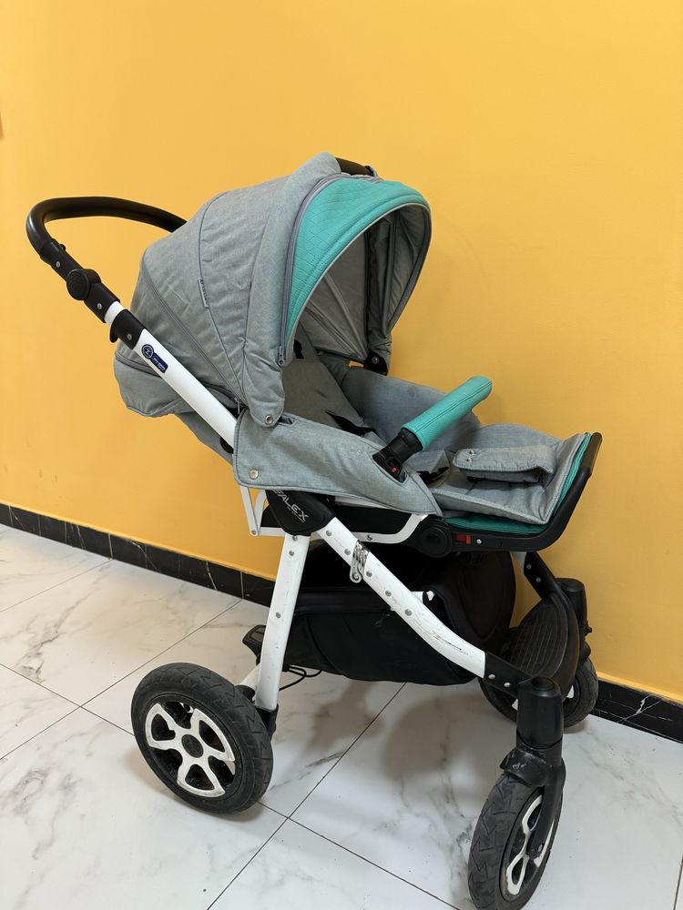 Продам коляску 3в1 Adamex